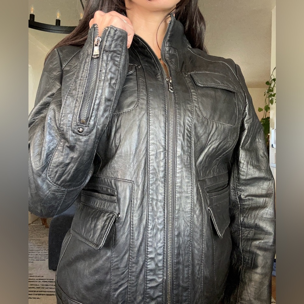 Kenneth Cole Women’s 100% Leather Moto Jacket Size Medium